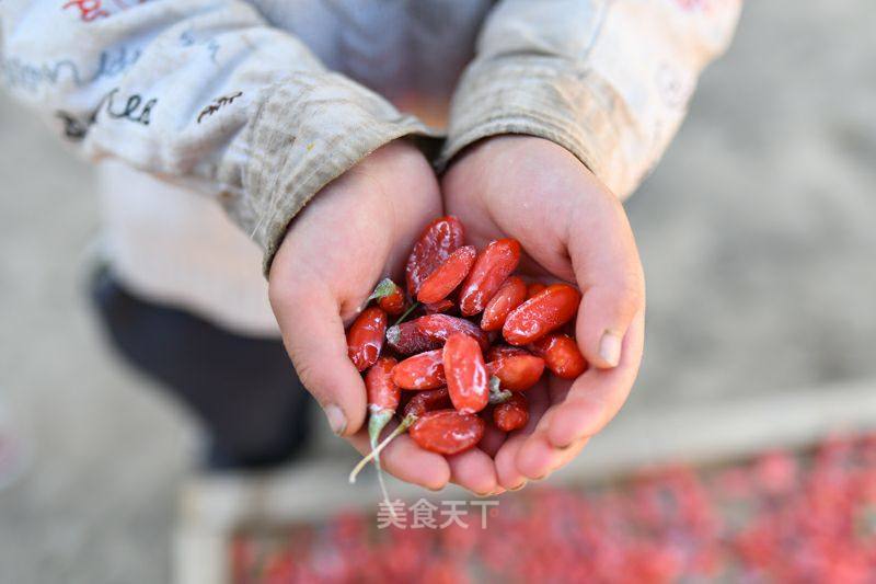 <b>枸杞蜂蜜鉴别真假的方法</b>